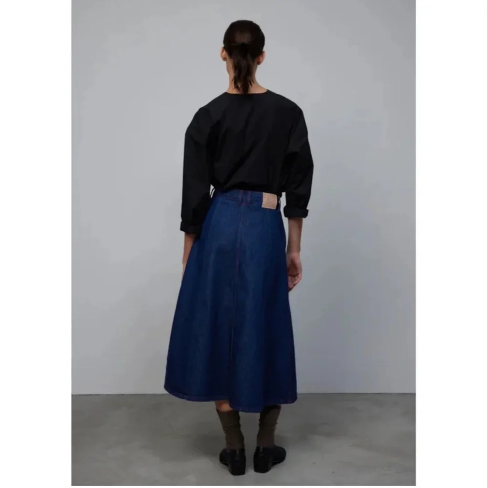 B Sides Simone skirt in Rinse Indigo - Picture 8 of 11